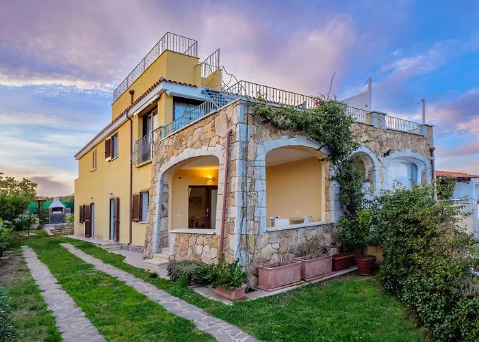 Apartamento Baia Caddinas